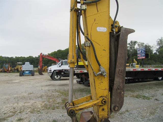 Image of Kobelco SK140SR equipment image 1