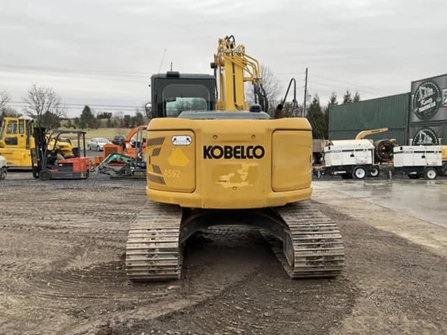 Image of Kobelco SK140SRLC-3 equipment image 2