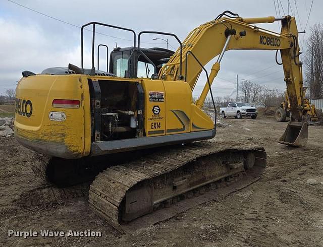 Image of Kobelco SK210LC-9 equipment image 4