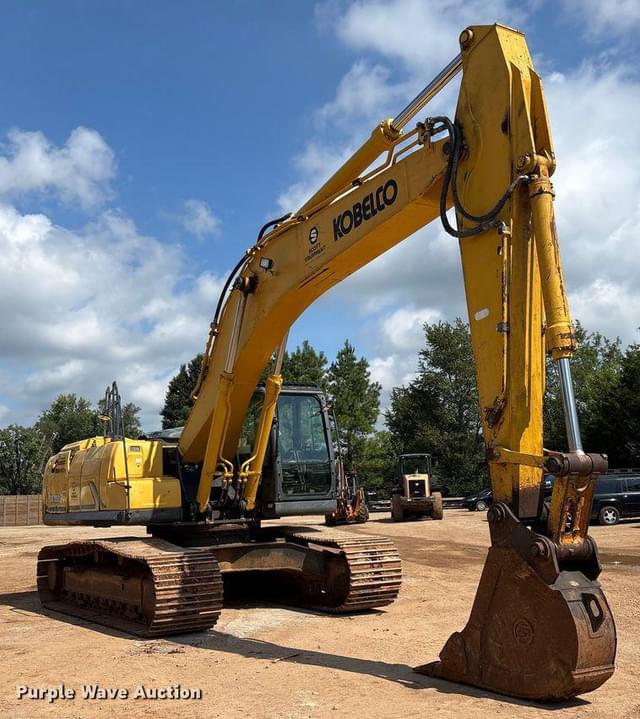 Image of Kobelco SK350LC-9E equipment image 2