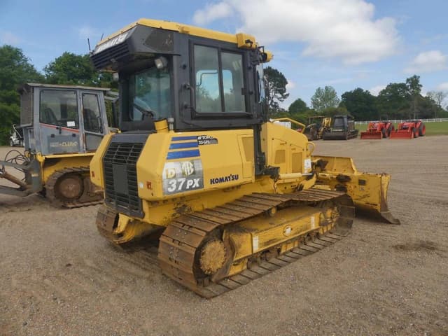 Image of Komatsu D37PX-23 equipment image 2