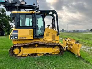 2015 Komatsu D39PX-23 Image