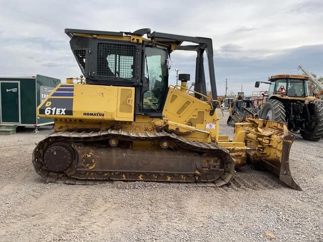 Image of Komatsu D61EX-23 equipment image 4