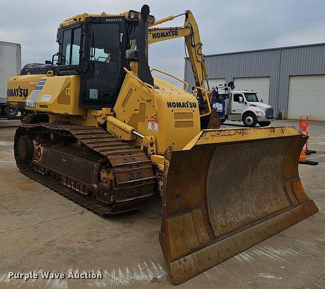 Image of Komatsu D61EXi equipment image 2