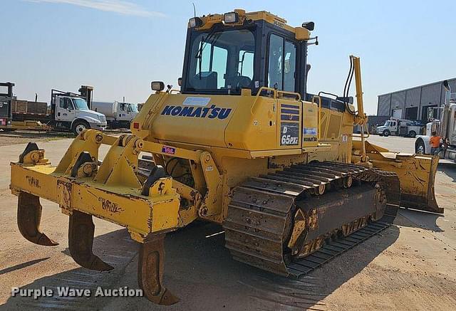 Image of Komatsu D65PX-18 equipment image 4