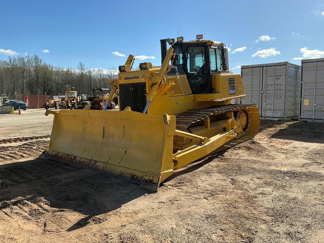 Image of Komatsu D85PX-18 Primary image