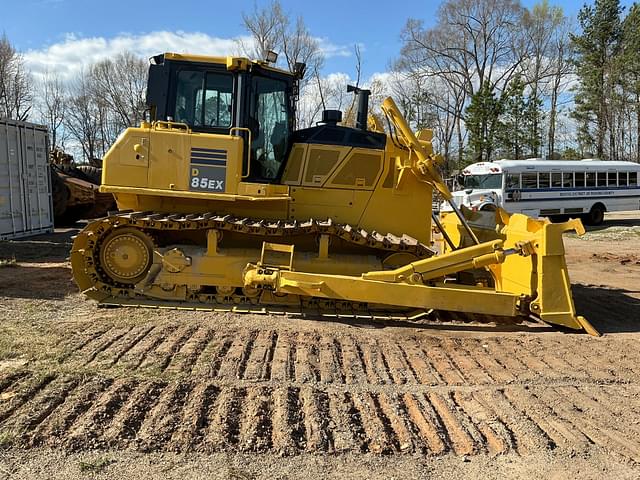 Image of Komatsu D85PX-18 equipment image 3