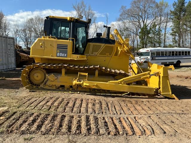 Image of Komatsu D85PX-18 equipment image 3
