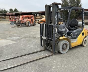 Main image Komatsu FG25HT-16