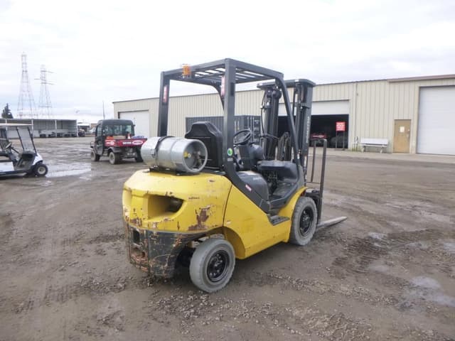 Image of Komatsu FG25HT-16 equipment image 2