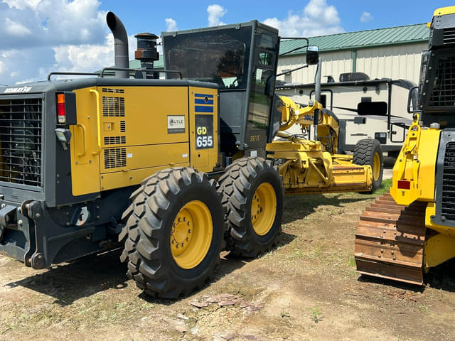 Image of Komatsu GD655 equipment image 3