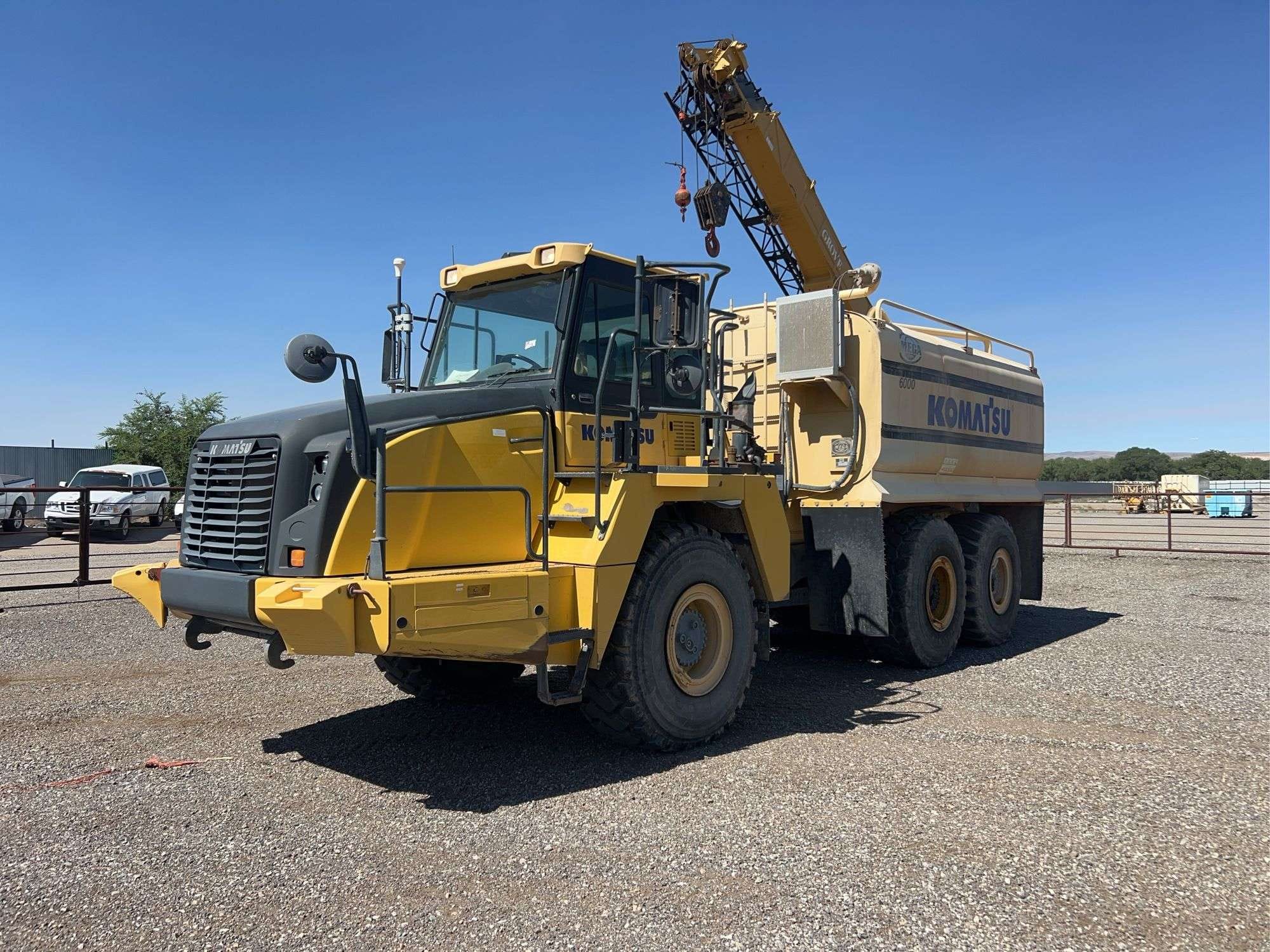 2015 Komatsu HM300-5 Equipment Image0