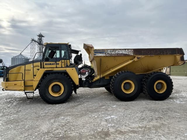 Image of Komatsu HM400 equipment image 2