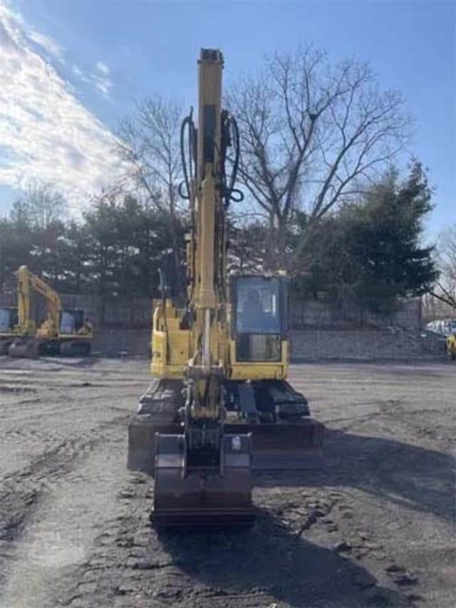 Image of Komatsu PC138USLC-10 equipment image 4