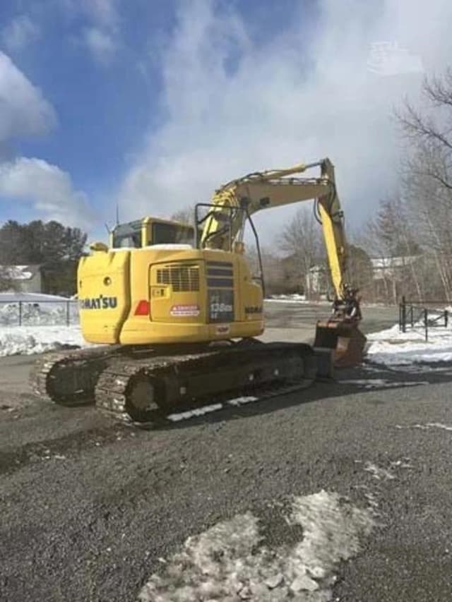 Image of Komatsu PC138USLC-10 equipment image 3