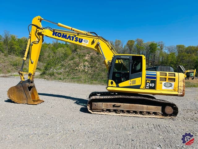 Image of Komatsu PC210LC equipment image 1