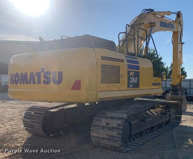 Image of Komatsu PC360LC-10 equipment image 4