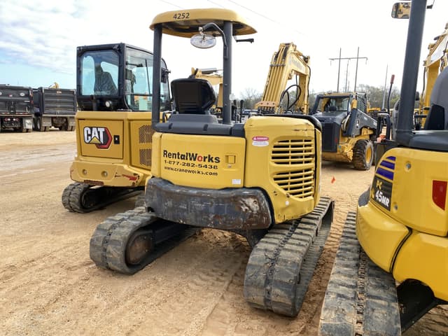 Image of Komatsu PC45MR-3 equipment image 2