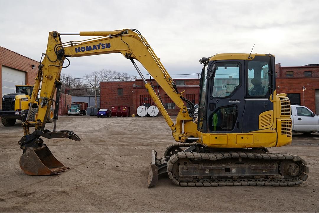 Image of Komatsu PC88MR-10 Primary image