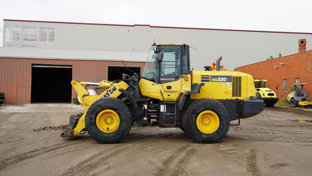 Image of Komatsu WA320-8 Primary image
