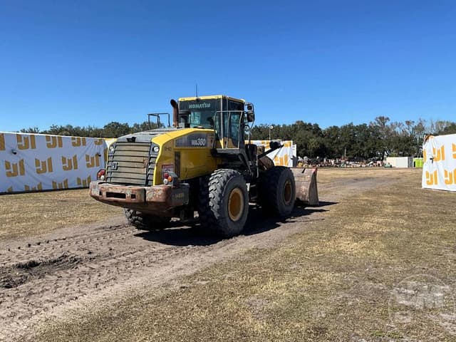 Image of Komatsu WA380-7 equipment image 4