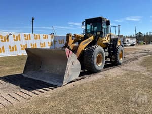 2015 Komatsu WA380-7 Image