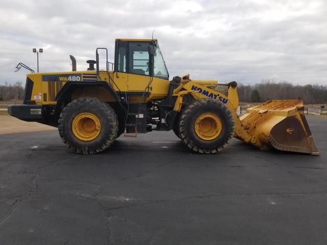 Image of Komatsu WA480-6 equipment image 3