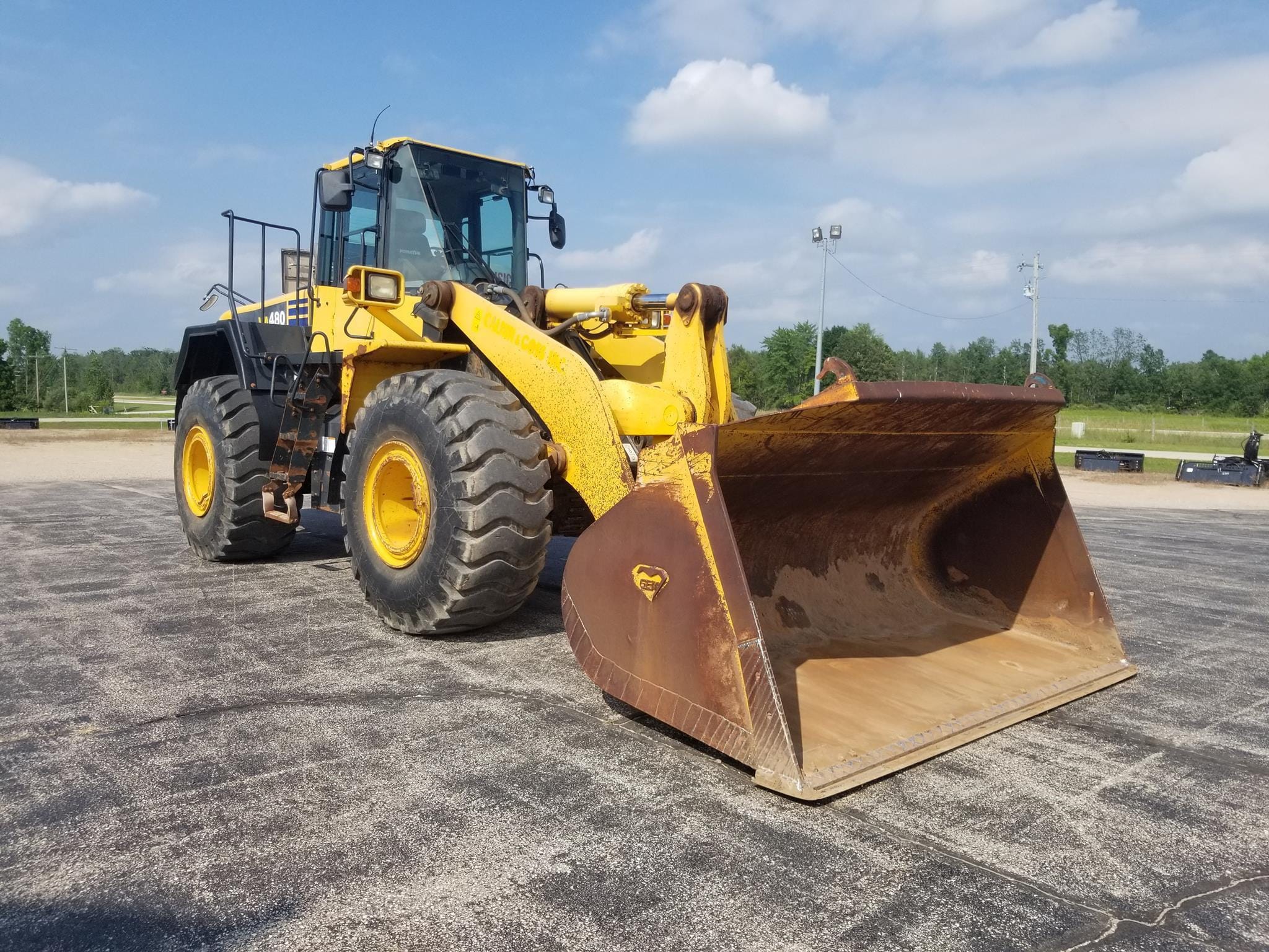 2015 Komatsu WA480-6 Equipment Image0