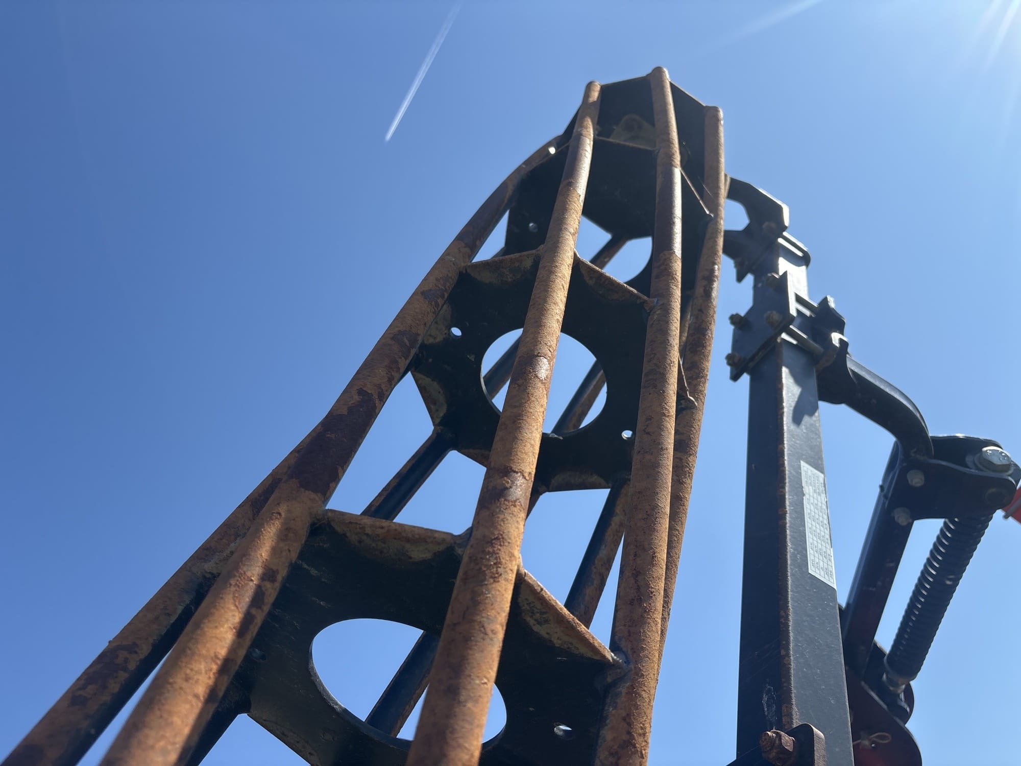 2015 Kuhn Krause Dominator 4855-11 Equipment Image0