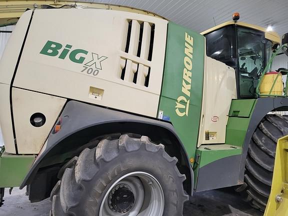 Image of Krone Big X 700 equipment image 2