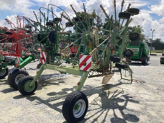 Image of Krone Swadro 800/26 equipment image 3