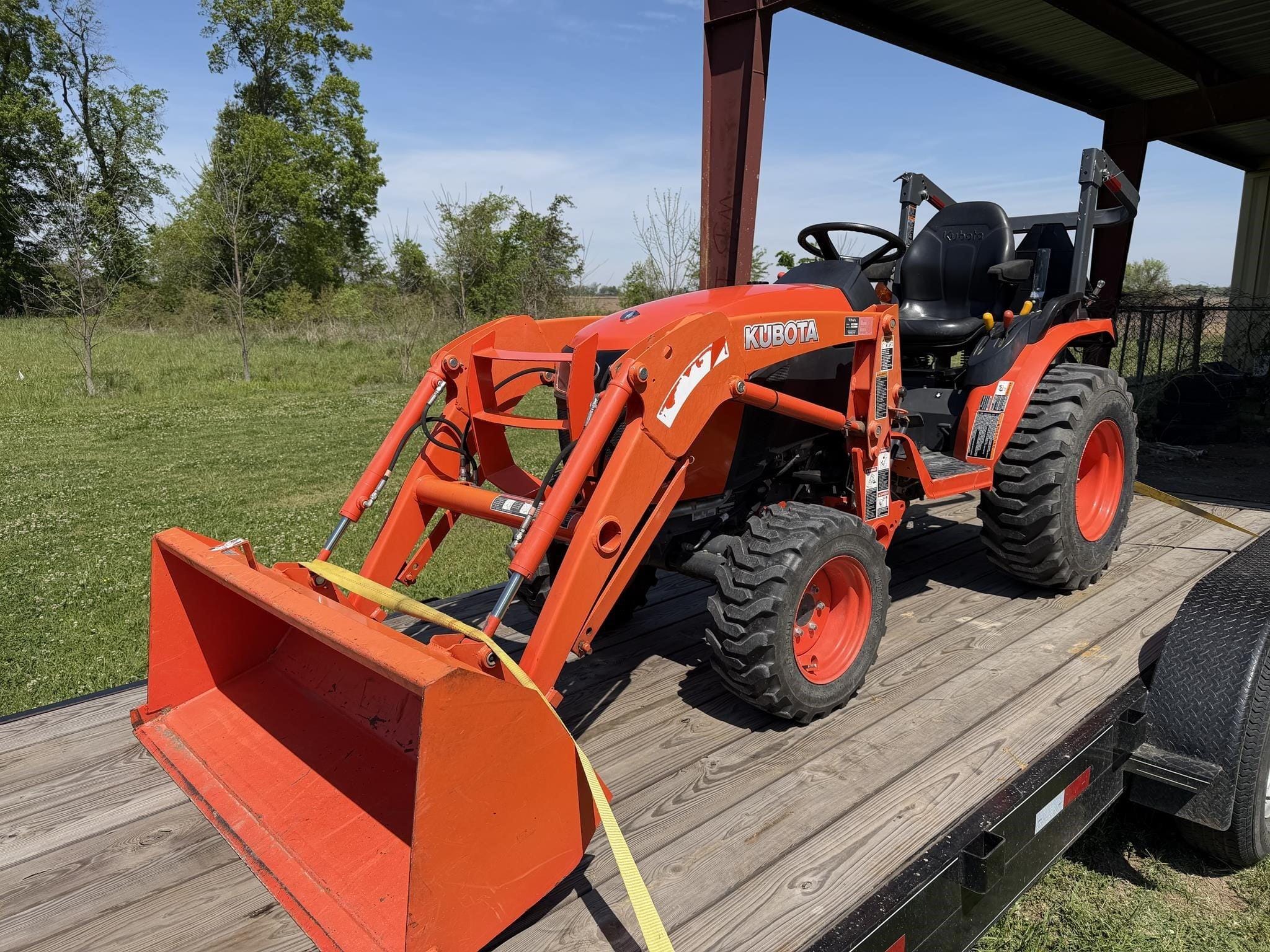 2015 Kubota B2301 Equipment Image0