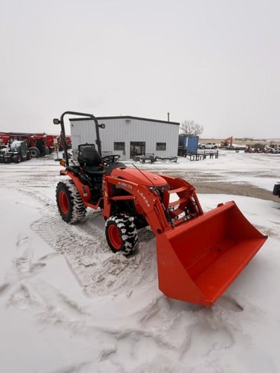 Image of Kubota B2601 equipment image 1