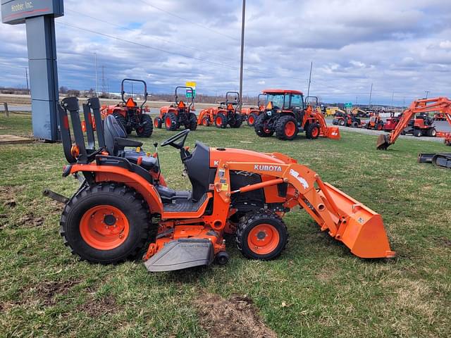 Image of Kubota B2601HSD equipment image 3