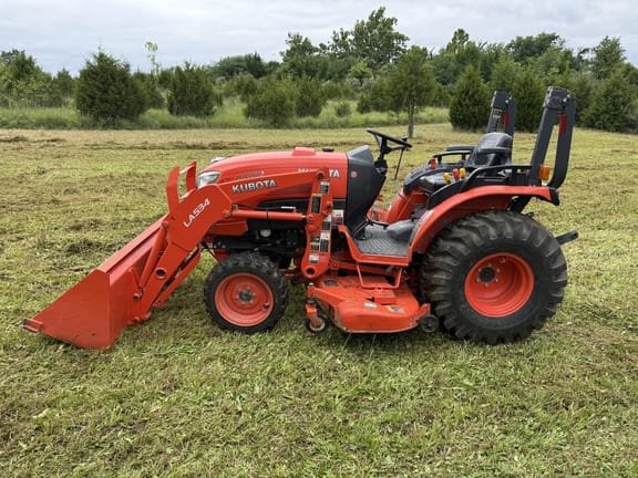 2015 Kubota B3350 Equipment Image0