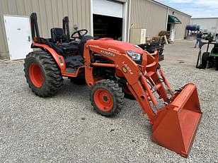 Main image Kubota B3350 7