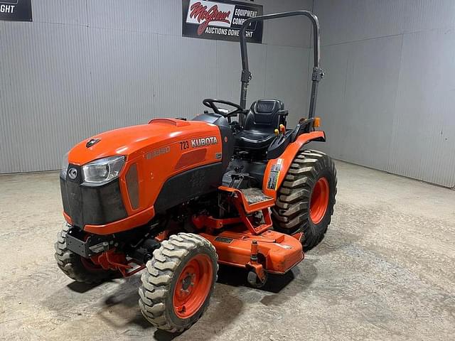 Image of Kubota B3350 equipment image 1