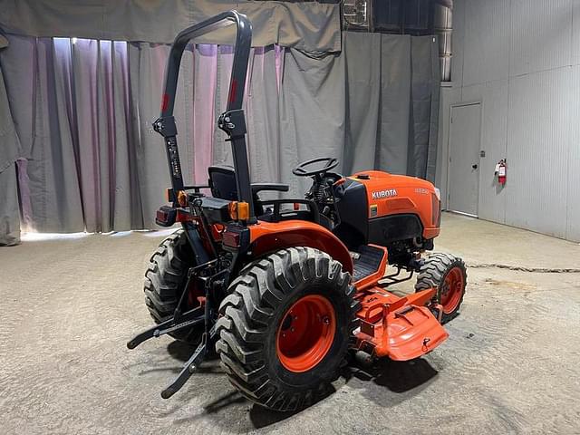 Image of Kubota B3350 equipment image 4