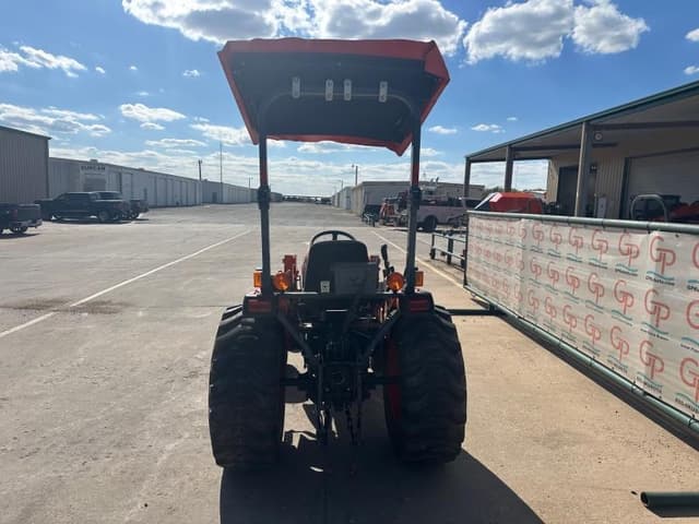 Image of Kubota B3350 equipment image 2