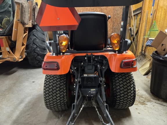 Image of Kubota BX1870 equipment image 4