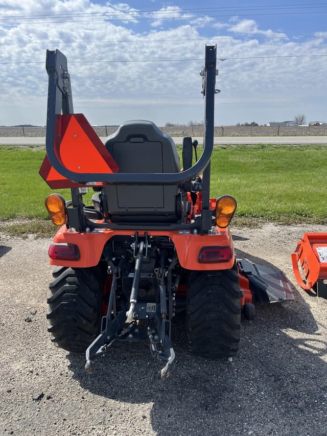 Image of Kubota BX2670 equipment image 4