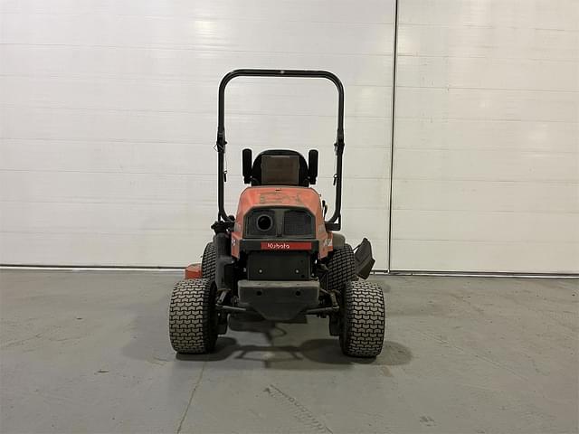 Image of Kubota F2690 equipment image 3