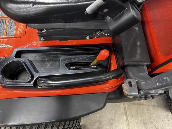 Image of Kubota F3990 equipment image 2