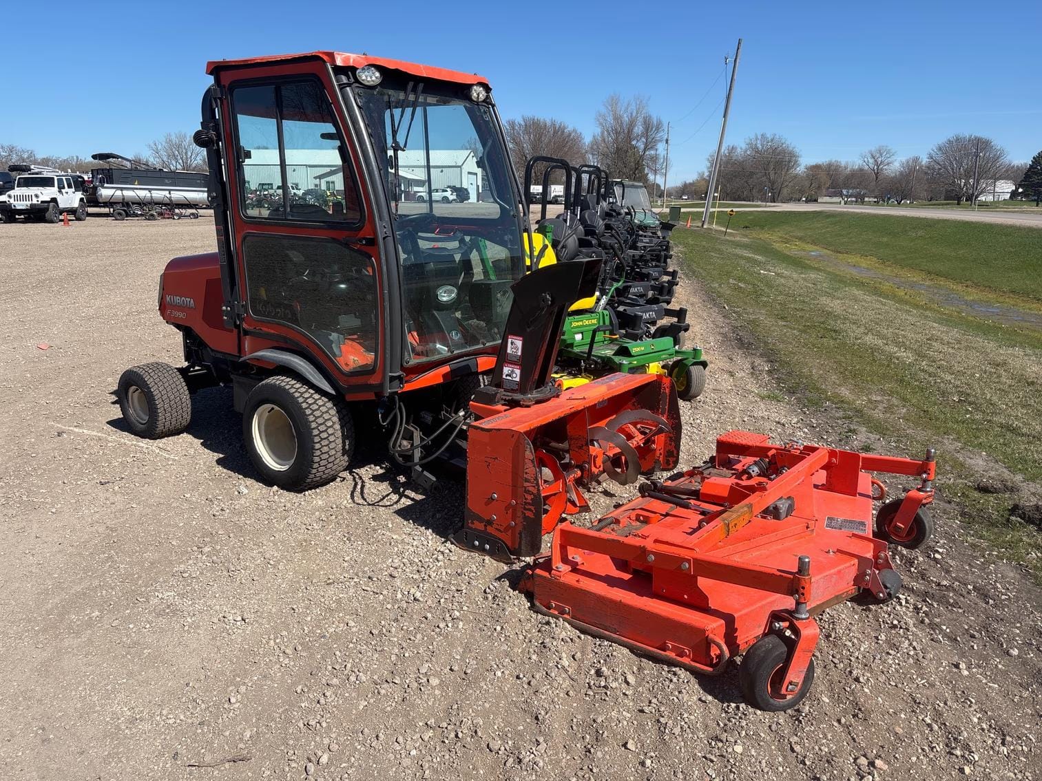 2015 Kubota F3990 Equipment Image0