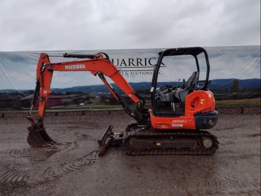 2015 Kubota KX040-4 Equipment Image0