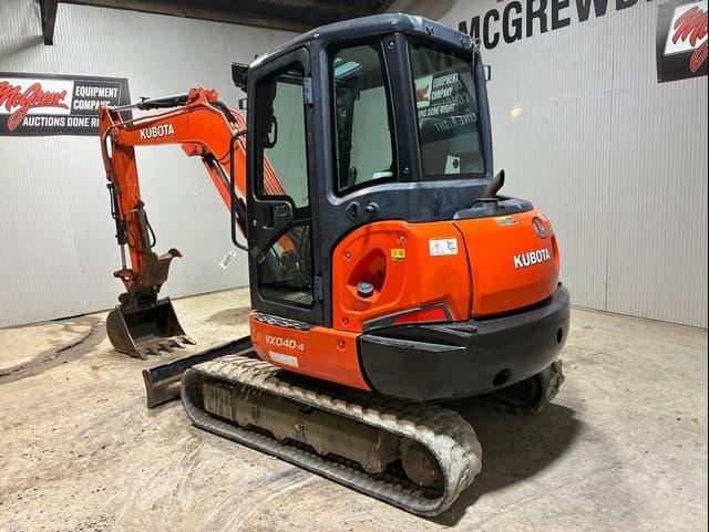 Image of Kubota KX040-4 equipment image 2