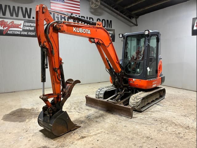 Image of Kubota KX040-4 equipment image 1