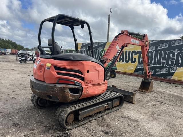 Image of Kubota KX040-4 equipment image 2