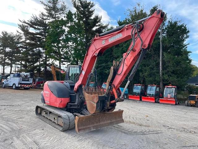 Image of Kubota KX080-4 equipment image 2