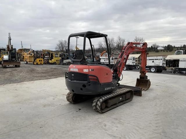 Image of Kubota KX91-3 equipment image 3